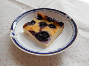 ブルーベリーのヨーグルトケーキ.JPGのサムネール画像